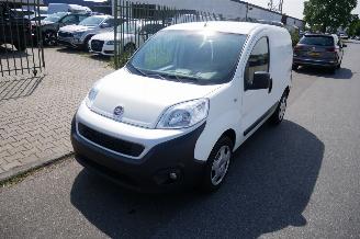begagnad bil bedrijf Fiat Fiorino  2018/8