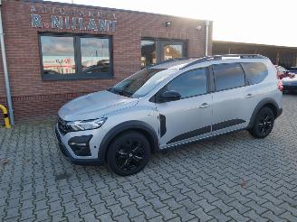 Unfallwagen Dacia Jogger EXTREME + 2022/11