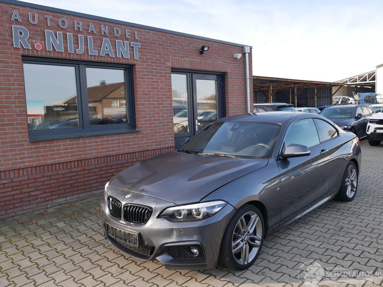 BMW 2-serie 220 d M-SPORT LED