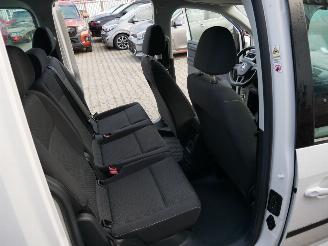 Volkswagen Caddy maxi 4-MOTION 2 SCHUIFDEUREN MOTORSCHADE!!! picture 7