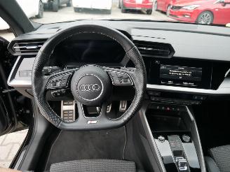 Audi A3 S-LINE ACC HALF LEER LED picture 12
