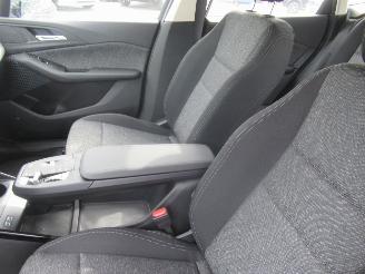 BMW 2-serie 225E X-Drive Aut.PluginHybrid Climat Navi....... picture 14