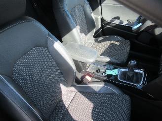 Kia Xceed 1.0T 120Pk 22.000km!! Climatronic Halfleer Navi Camera Keyless-Go ..... picture 16