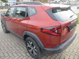 Unfallwagen Dacia Duster ECO-G Benzine-LPG gas 37.000km  Airco Navi Camera CruiseControl..... 2024/11