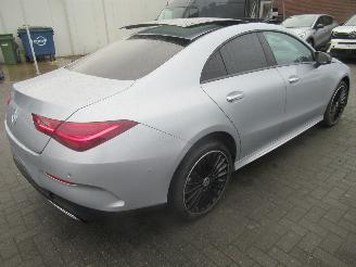 krockskadad bil auto Mercedes Cla-klasse CLA 220d AUT. 9.772KM!!  AMG-LINE  NightPack HalfLeer Navi Panorama/SchuifDak Camera StoelVerwarming... 2025/6