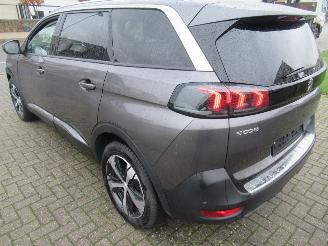 škoda osobní automobily Peugeot 5008 BlueHdi 130 Allure 30.000km 7-Zits Climat Navi Camera StoelVerwarming...... 2023/1