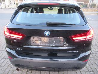 BMW X1 X-DRIVE25E Aut.AWD PluginHybrid Climatronic Leer Navi Camera StoelVerwarming....... picture 2