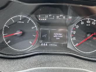 Opel Corsa 1.0 Turbo Black Roof Edition Opc Line picture 8