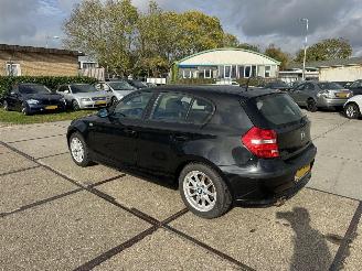 BMW 1-serie 116i picture 4