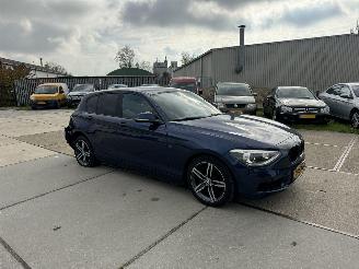 BMW 1-serie 118i picture 2