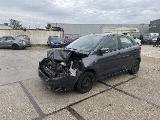 Damaged car Ford Ka+ 1.2 Active 2018/2