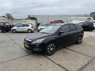 Schadeauto Ford Focus 1.6 Wagon 2011/6