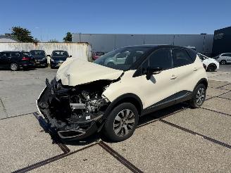 Auto incidentate Renault Captur 1.5 DCI  Xmod 2016/6