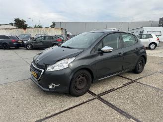 škoda osobní automobily Peugeot 208 1.2 VTI Envy 5drs 2013/9
