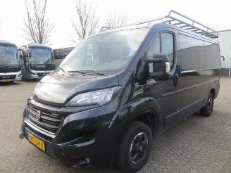 Volkswagen Amarok 2000 diesel pick-up picture 2