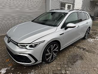 krockskadad bil auto Volkswagen Golf TSIe R-line DSG 96 KW 2024/1