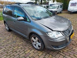  Volkswagen Touran Comfortline 2.0 TDI 2010/2