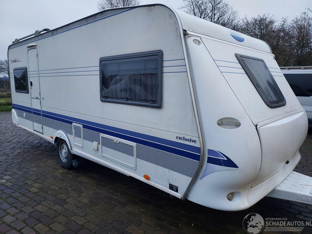 Hobby  Exclusive 560 UL Enkele bedden+Mover+Voortent