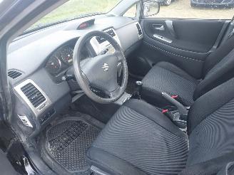 Suzuki Liana 1.6 Airco + Apk picture 5