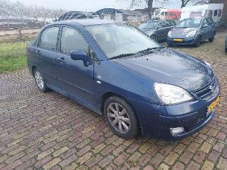 skadebil auto Suzuki Liana 1.6 Airco + Apk 2004/3