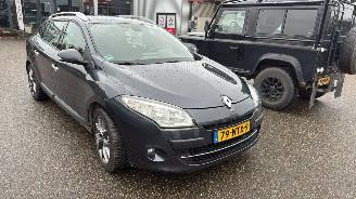 Avarii autoturisme Renault Mégane Estate 1.6 dCI Automaat 2010/11