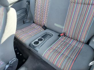 Volkswagen Polo Fox 1.4 + APK 750 euro minimum prijs picture 8