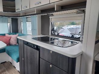 Dethleffs  475 FR Frans bed+ Rondzit picture 8