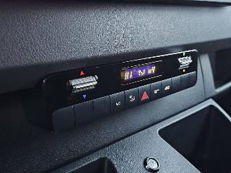 Mercedes Sprinter 211 picture 9