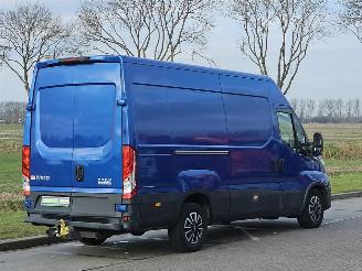 Iveco Daily 35S18 picture 3