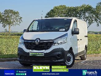 skadebil auto Renault Trafic 1.6 DCI 2021/5