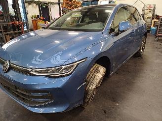 krockskadad bil auto Volkswagen Golf 1.5 TSI MET PANO 2025/7