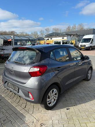 Hyundai I-10 automaat picture 5