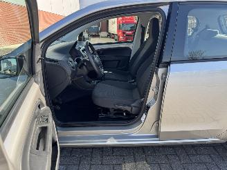 Volkswagen Up! 1.0 BMT 44Kw AIRCO Euro6 picture 11