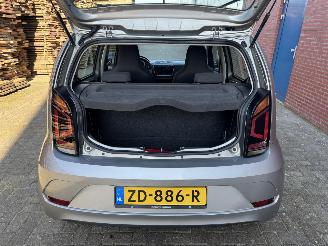 Volkswagen Up! 1.0 BMT 44Kw AIRCO Euro6 picture 15
