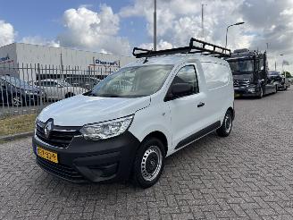 skadebil bedrijf Renault Express 1.3 TCe 100  AIRCO Euro6 2022/9