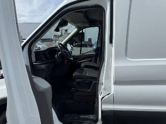 Ford Transit 2.0 TDCI L4H3 RWD picture 10