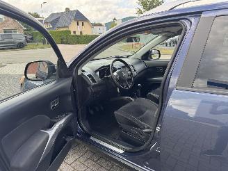 Mitsubishi Outlander 2.4 Intro Edition picture 9