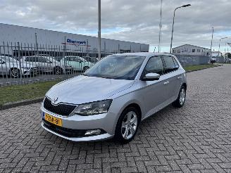 Damaged car Skoda Fabia 1.2 TSI Edition  Clima 2015/3