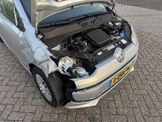 Volkswagen Up! 1.0 picture 11