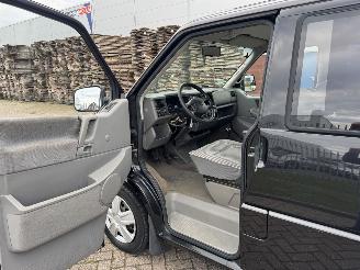 Volkswagen Caravelle 2.5 Benzine picture 8