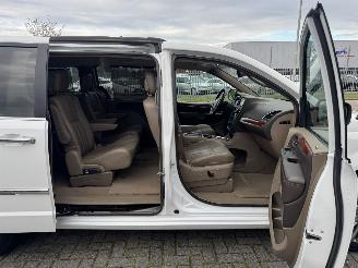 Chrysler Town & Country 3.6 V6 Navi - Clima picture 20