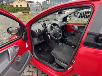 Peugeot 107 1.0 12V XS  AIRCO picture 9