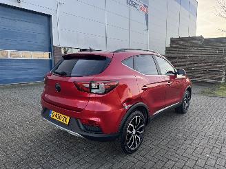 MG ZS EV Luxury 45 kWh picture 5