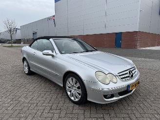Vaurioauto  passenger cars Mercedes CLK 200 K  CABRIOLET  Avantgarde 2007/6