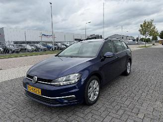 Coche accidentado Volkswagen Golf 1.0 TSI Clima - Navi 2017/11