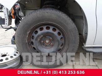 Peugeot Expert Expert (V1/VA/VB/VE/VF/VT/VY), Van, 2016 2.0 Blue HDi 120 16V picture 10