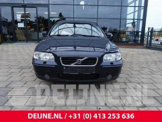 Volvo S-60 S60 I (RS/HV), Sedan, 2000 / 2010 2.4 20V 140 picture 2