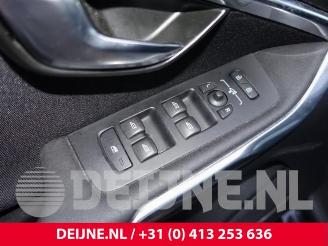 Volvo V-40 V40 (MV), Hatchback 5-drs, 2012 / 2019 1.6 D2 picture 17