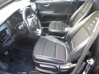 Kia Stonic Drive picture 11