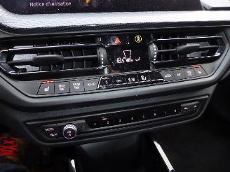 BMW 1-serie 116i M Sport picture 15